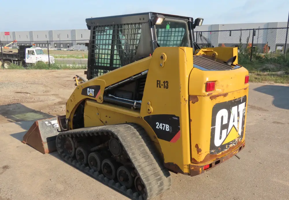 2015 Caterpillar 247B3 tracked skid steer loader Cab 2 Speed A/C Aux Hyd Q/C