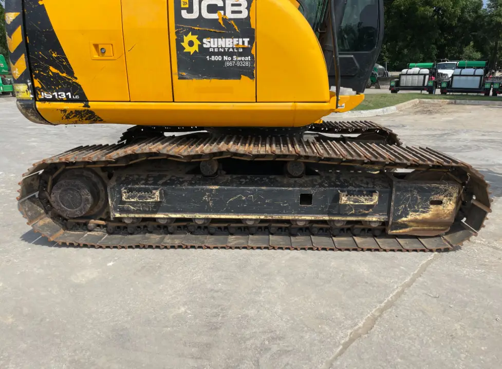 2018 JCB JS131LC Hydraulic Excavator A/C Cab Aux Hyd Thumb 36'' bucket