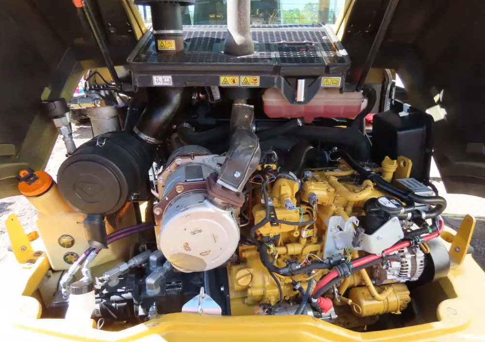 2019 Caterpillar 906M Compact Wheel Loader Aux Hyd Q/C Heated Cab CA
