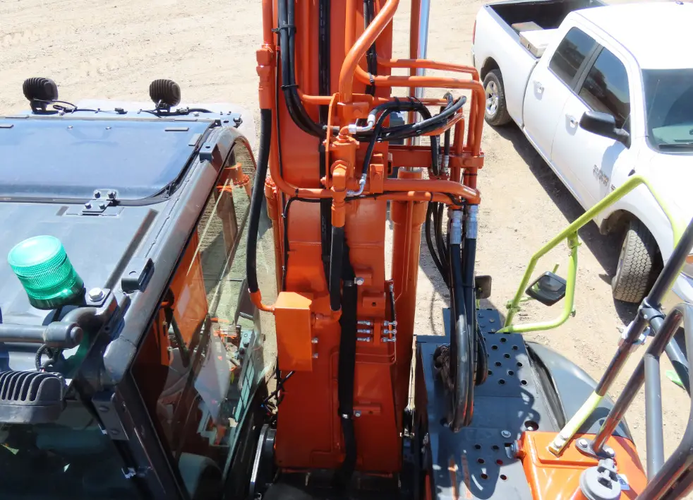 2021 Hitachi ZX135US-6 Excavator Hyd Q/C Aux Hyd Enclosed Cab A/C Izuzu