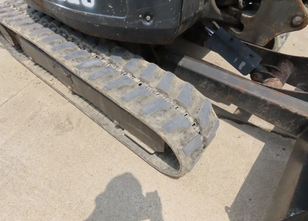 2016 Bobcat E26 Mini Excavator Rubber Tracks Aux Hydraulics