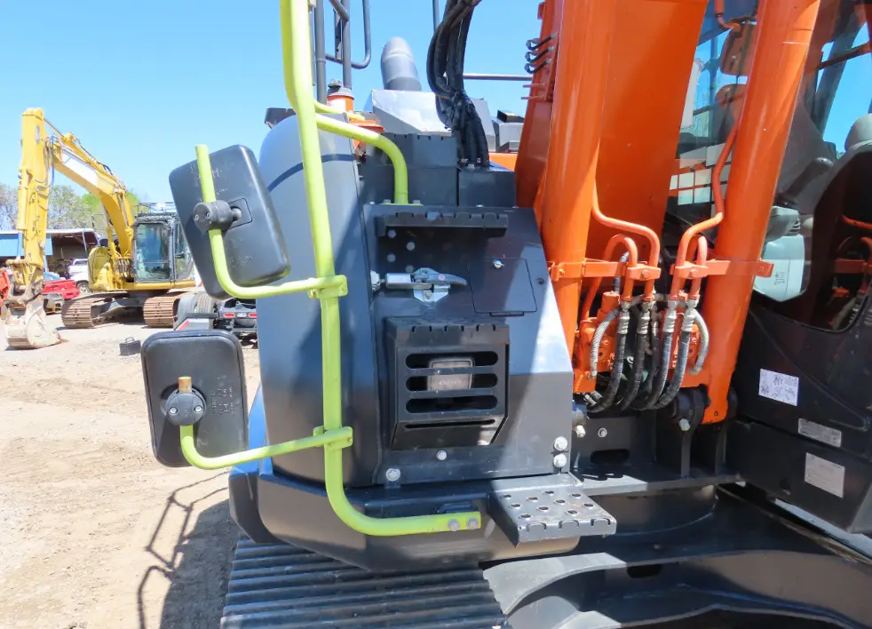 2021 Hitachi ZX135US-6 Excavator Hyd Q/C Aux Hyd Enclosed Cab A/C Izuzu