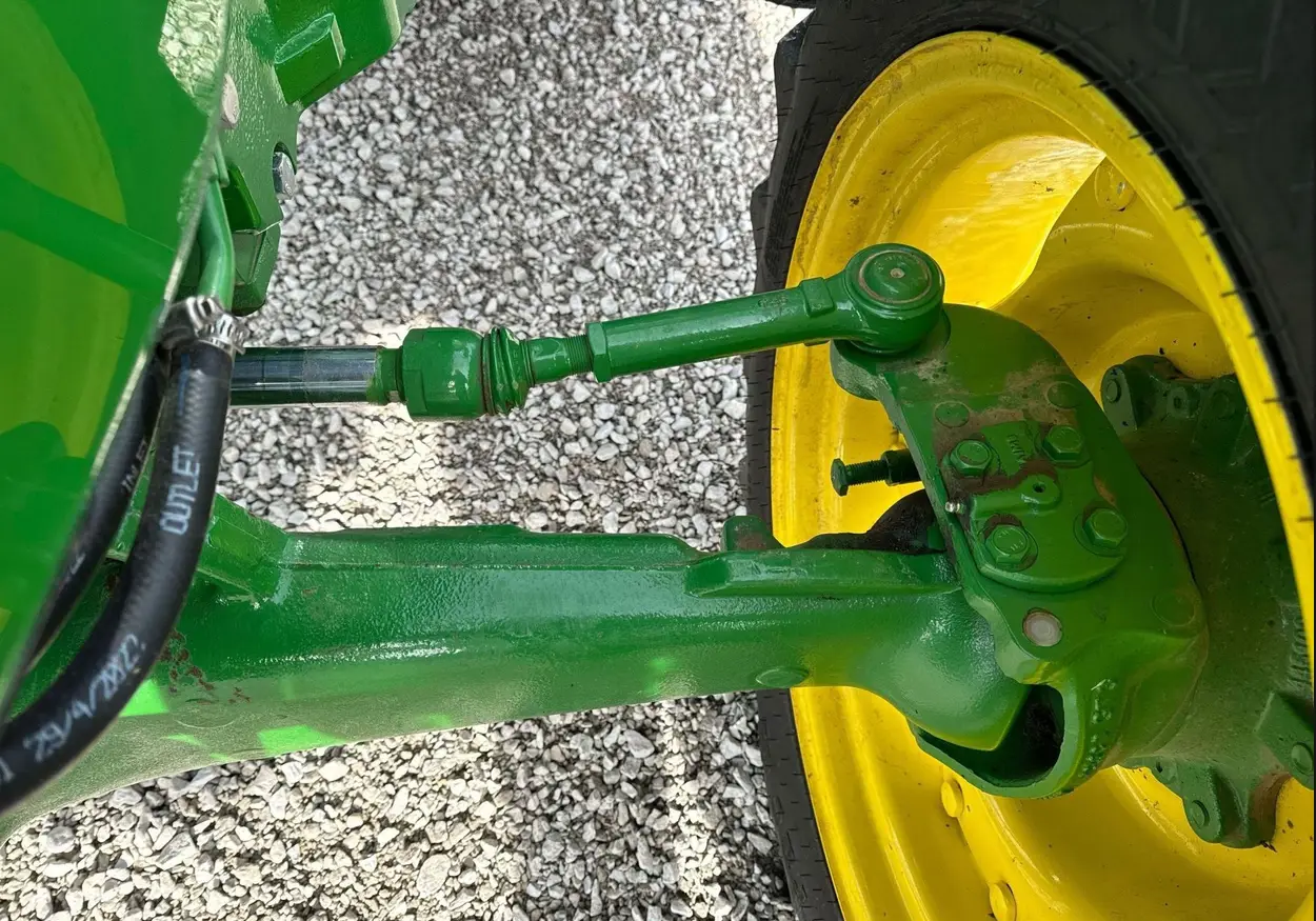 2022 John Deere 5075E MFWD tractor