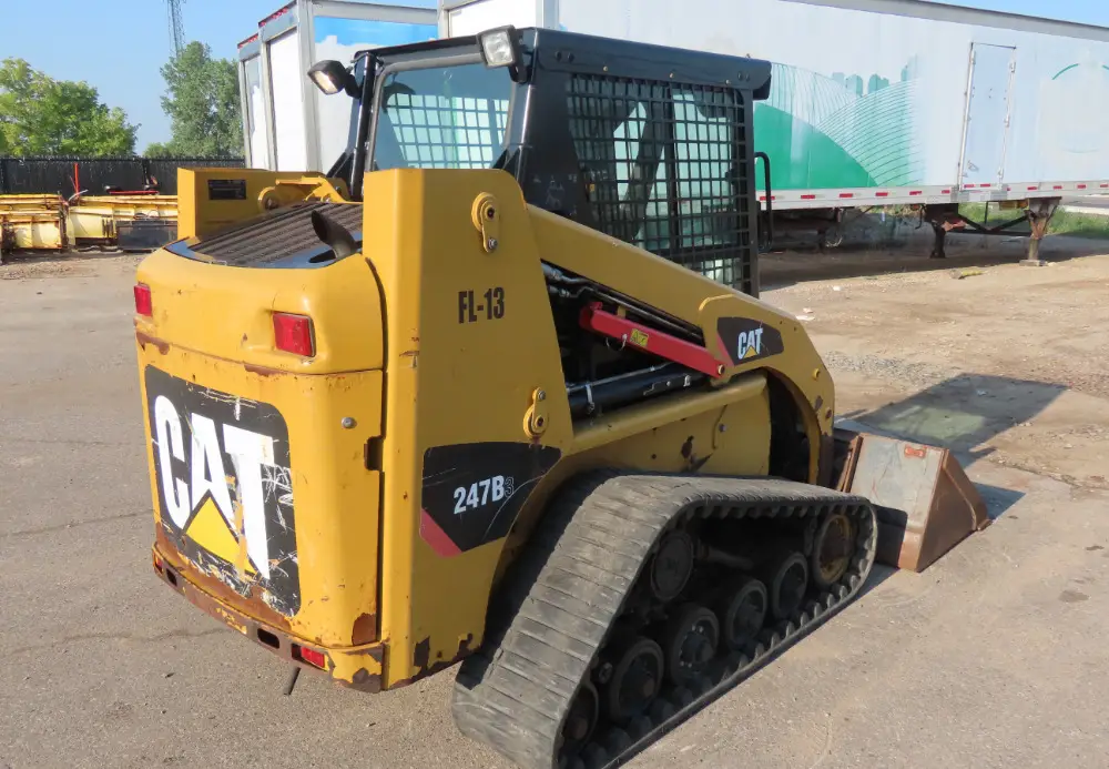2015 Caterpillar 247B3 tracked skid steer loader Cab 2 Speed A/C Aux Hyd Q/C