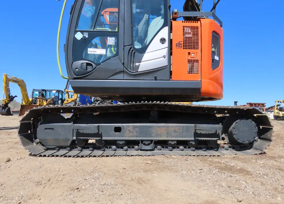 2021 Hitachi ZX135US-6 Excavator Hyd Q/C Aux Hyd Enclosed Cab A/C Izuzu