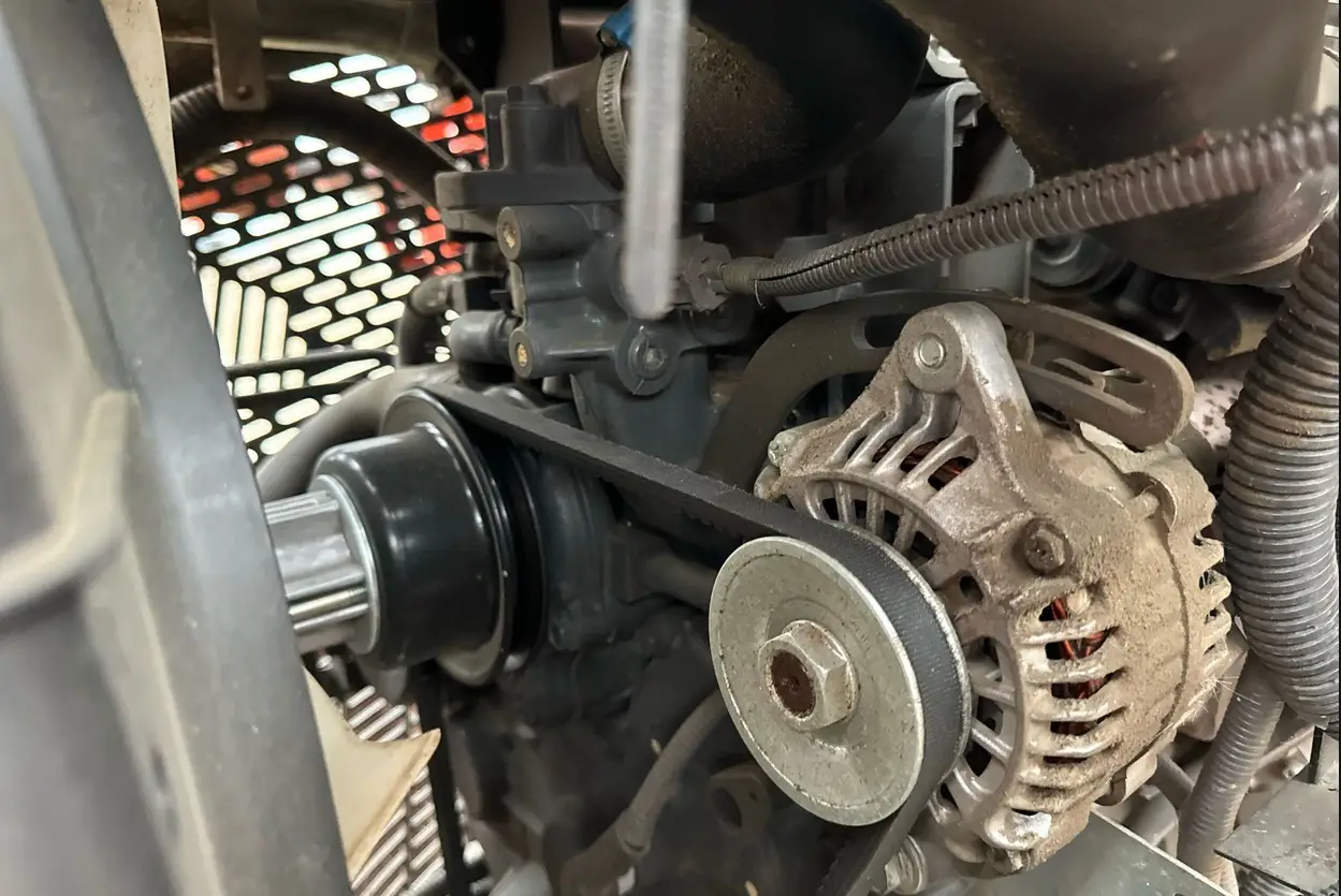 2022 Kubota M5 111D MFWD tractor