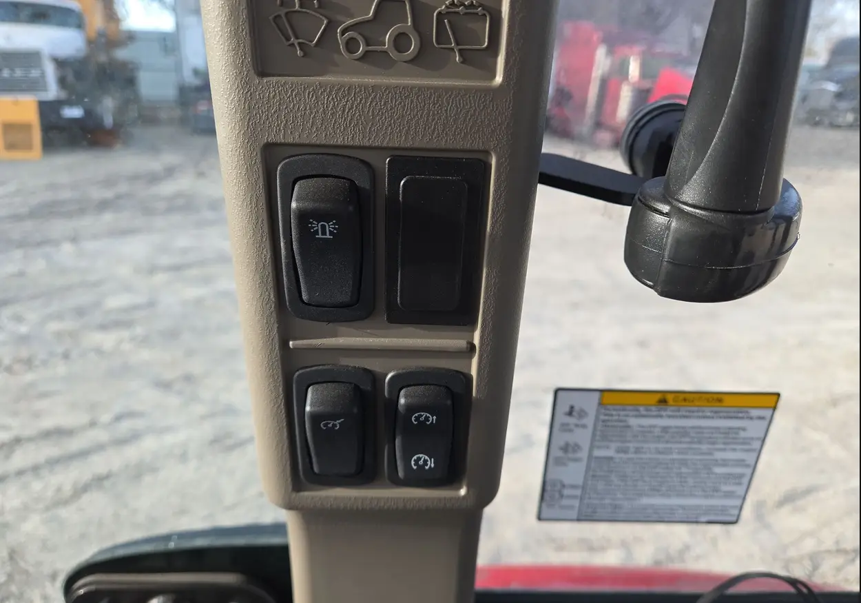 2024 Case Farmall 55C MFWD tractor