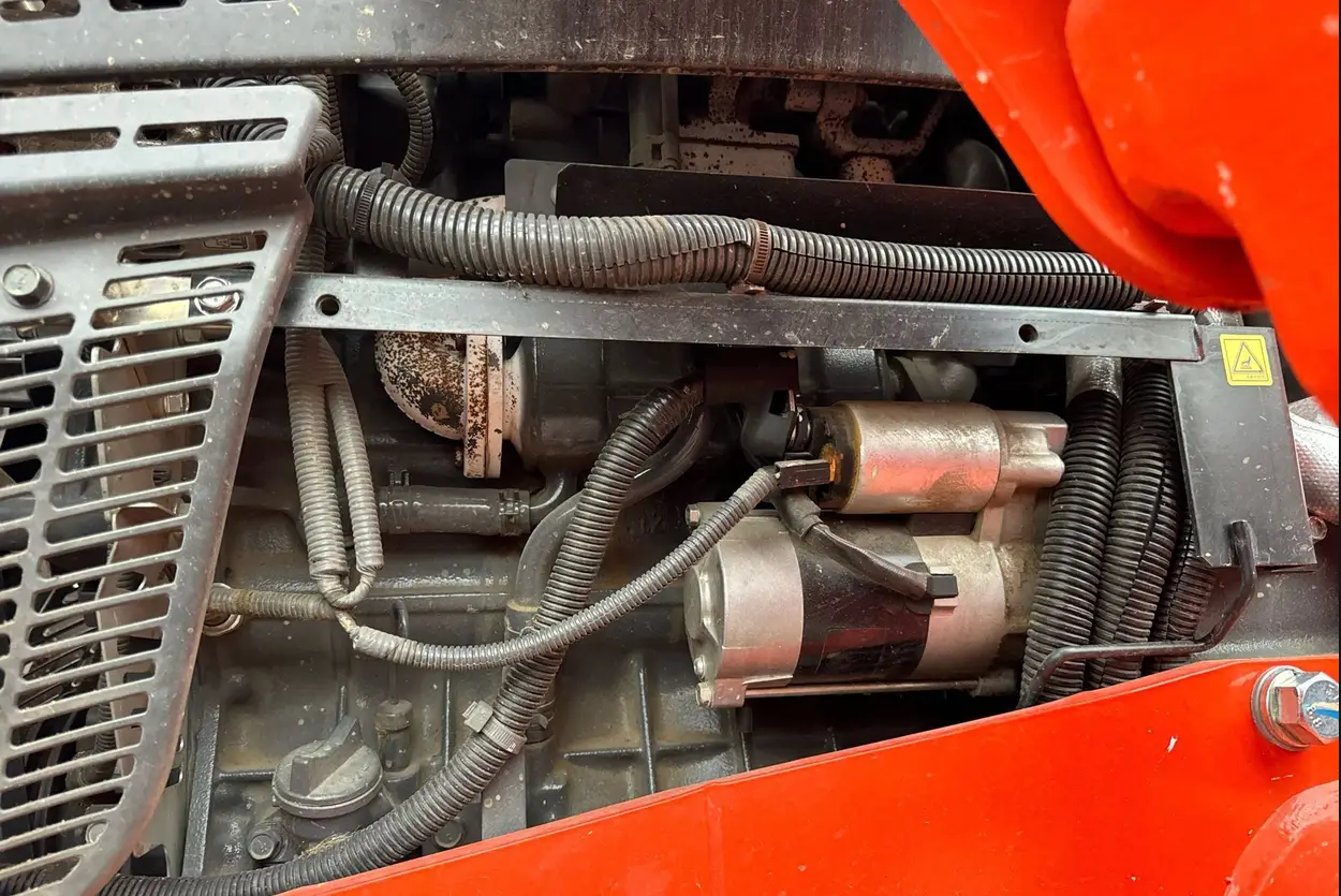 2022 Kubota M5 111D MFWD tractor
