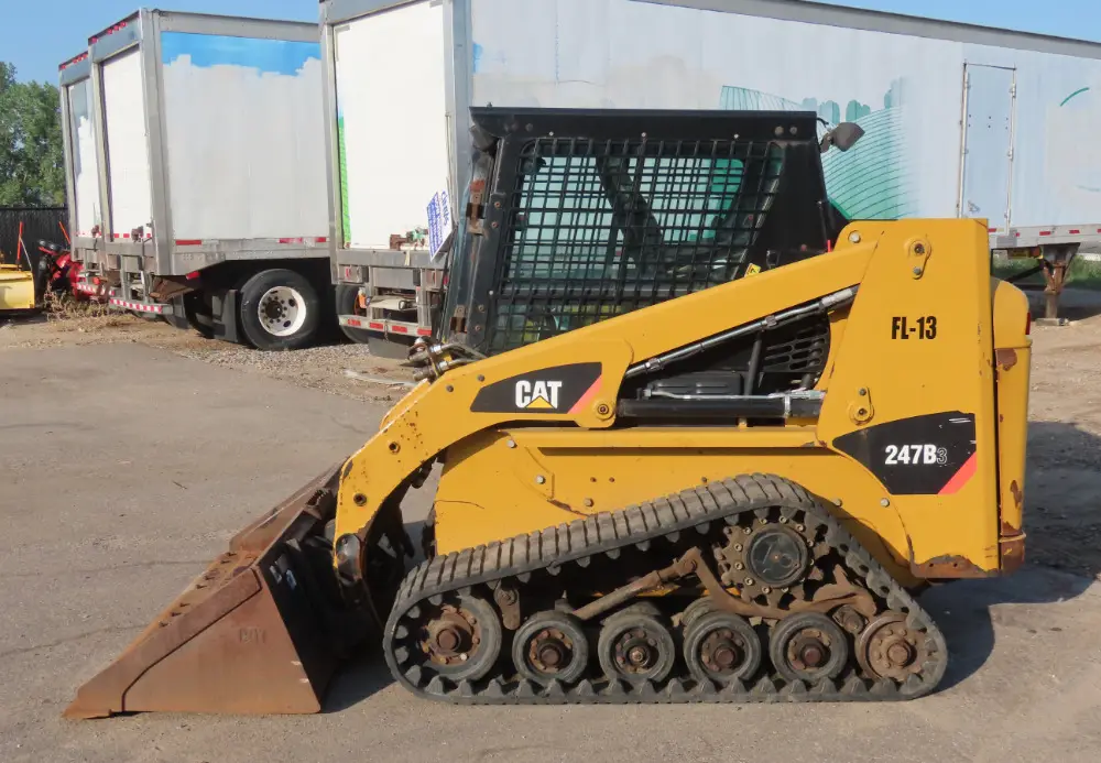2015 Caterpillar 247B3 tracked skid steer loader Cab 2 Speed A/C Aux Hyd Q/C
