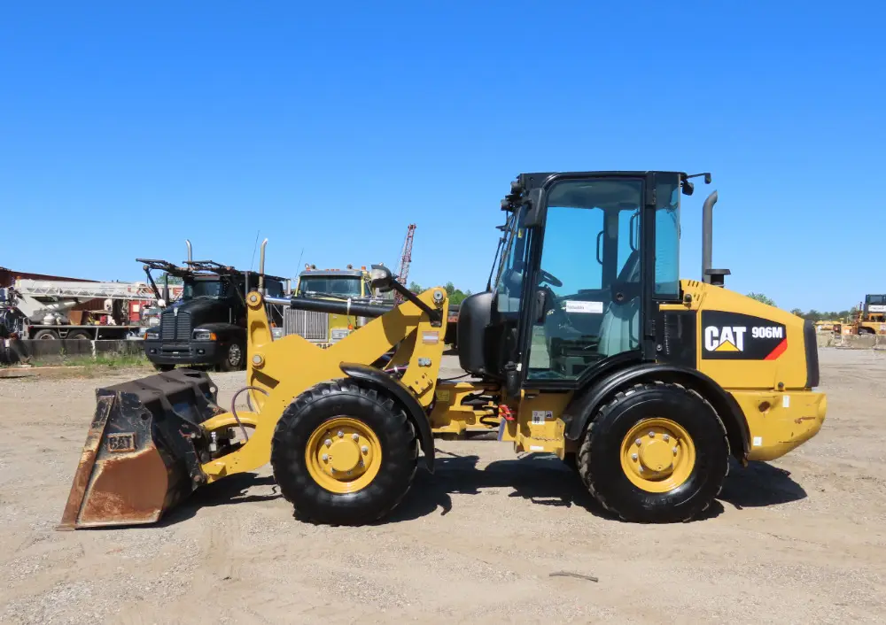 2019 Caterpillar 906M Compact Wheel Loader Aux Hyd Q/C Heated Cab CA