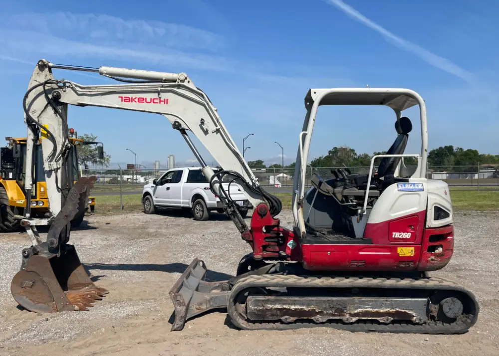2017 Takeuchi TB260 Mini Excavator Rubber Tracks Backhoe Thumb Diesel