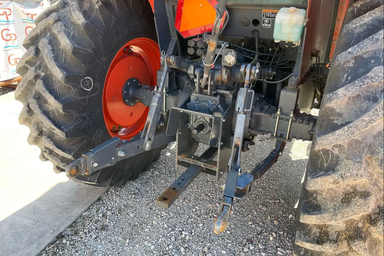 2021 Kubota M6S-111SHDC MFWD tractor