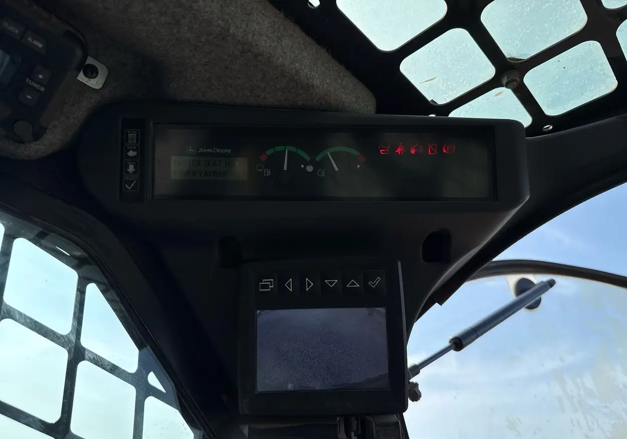 2021 John Deere 324G skid steer loader