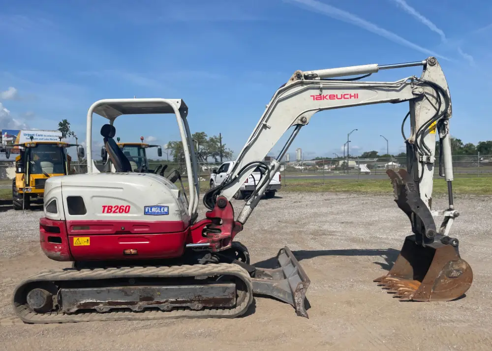 2017 Takeuchi TB260 Mini Excavator Rubber Tracks Backhoe Thumb Diesel