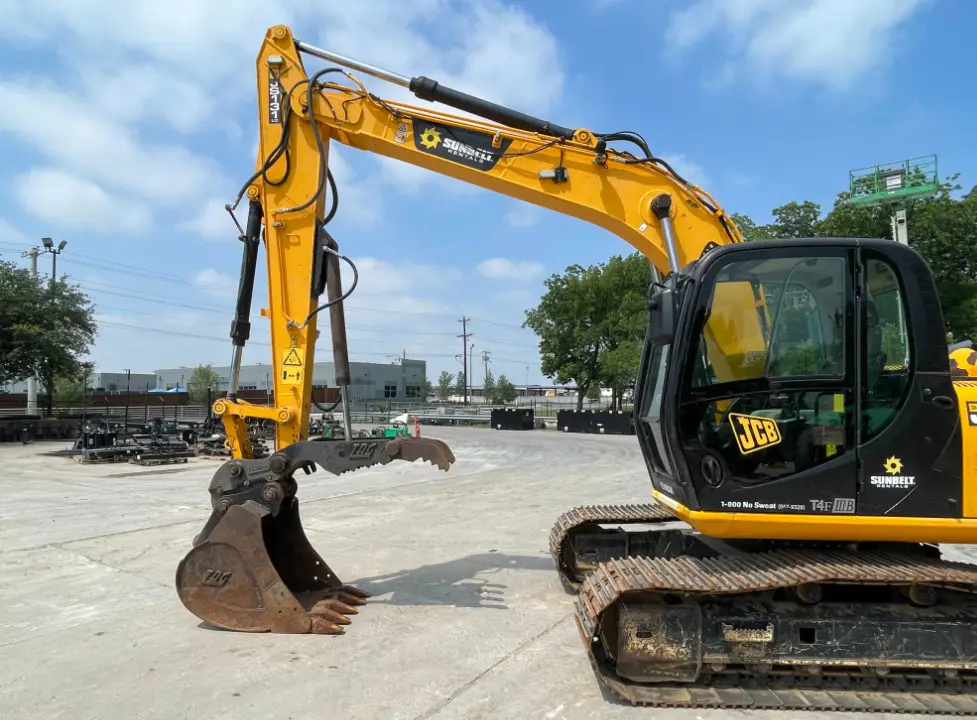 2018 JCB JS131LC Hydraulic Excavator A/C Cab Aux Hyd Thumb 36'' bucket