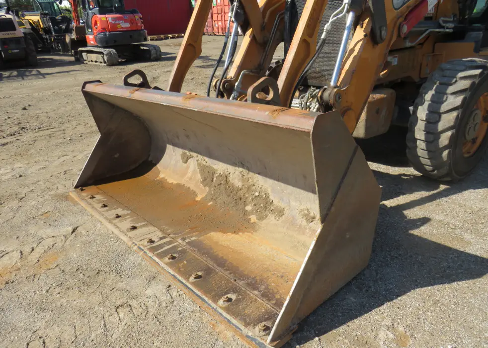 2016 Case 580 Super N 4WD Loader Backhoe Enclosed Bucket