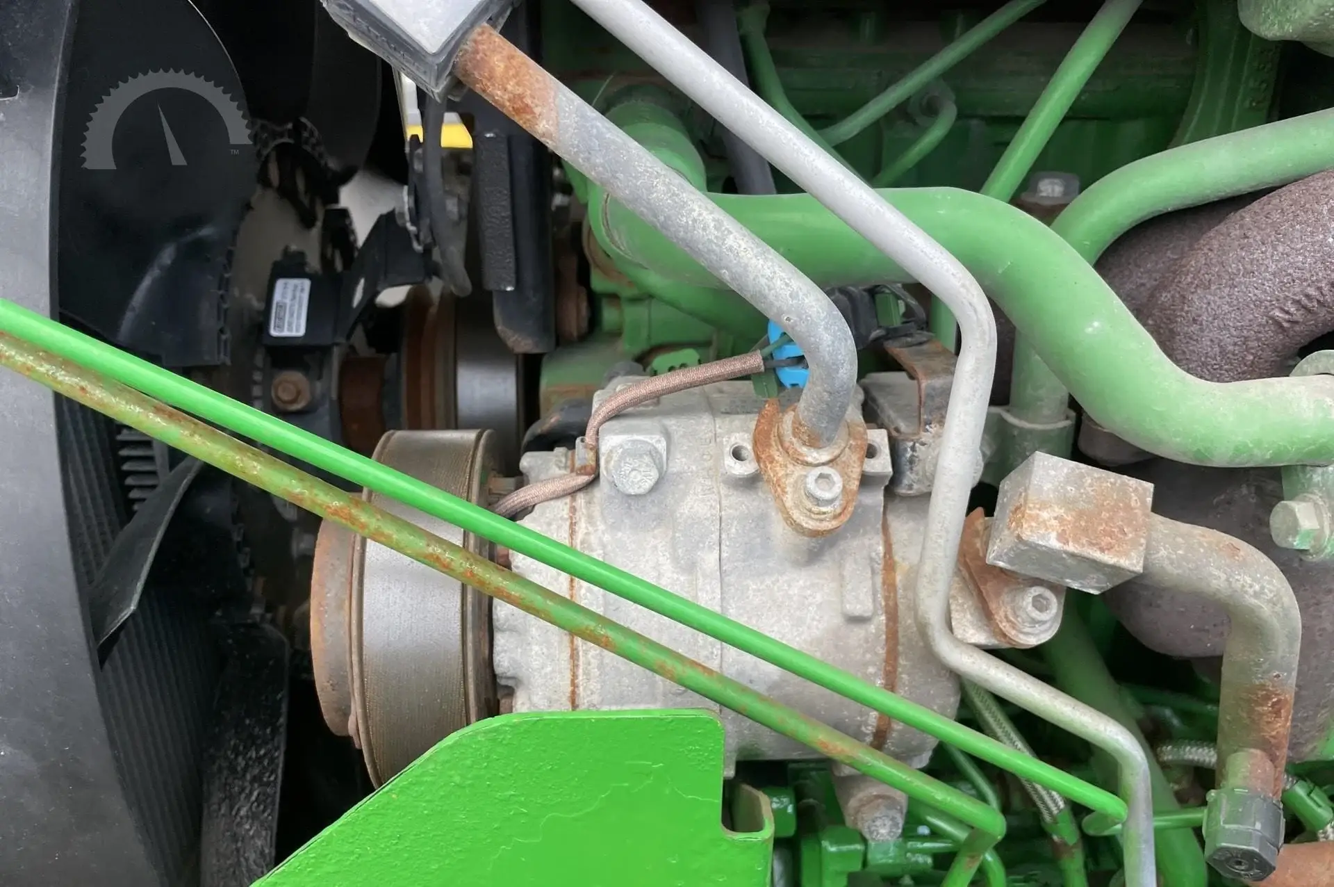2018 JOHN DEERE 5090R Tractor