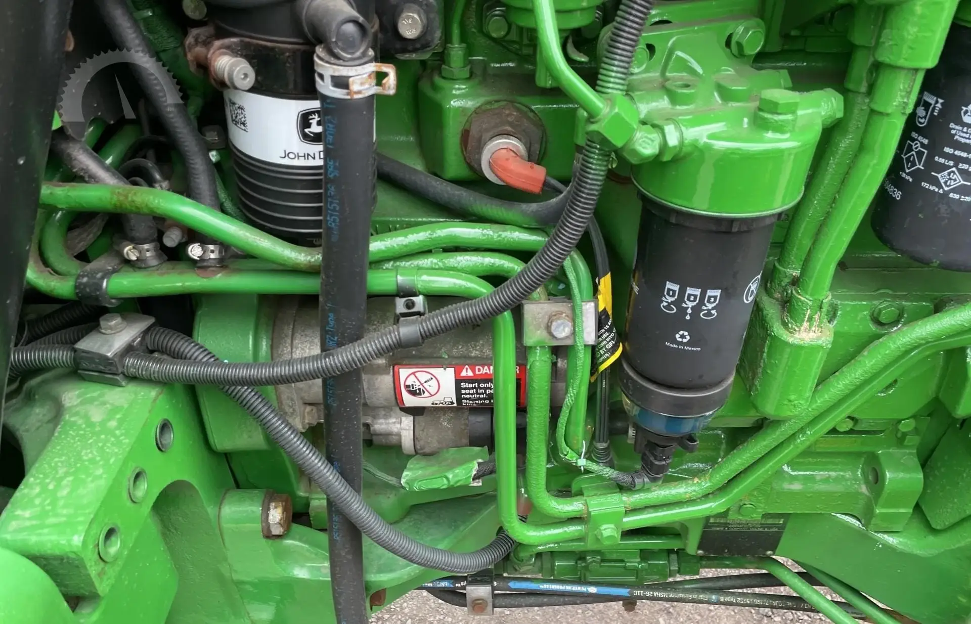 2018 JOHN DEERE 5090R Tractor