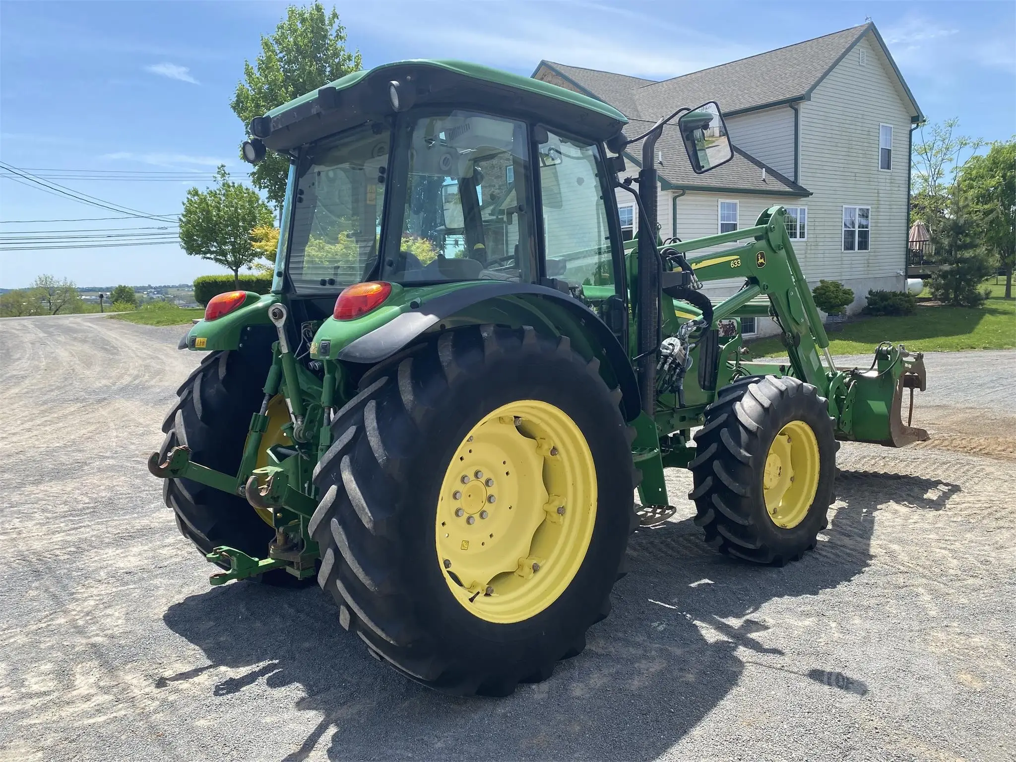 2010 JOHN DEERE 5090M