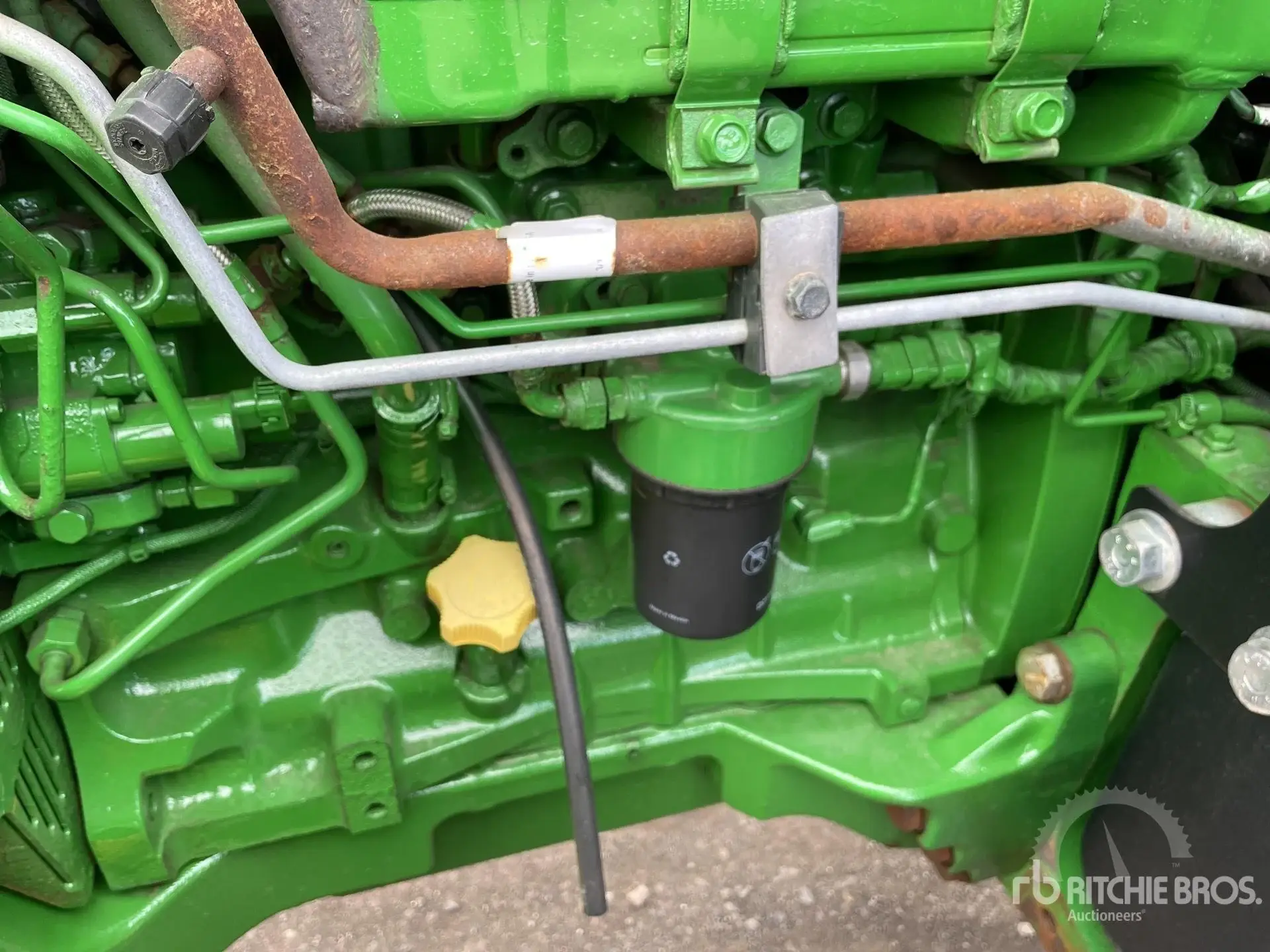 2018 JOHN DEERE 5090R Tractor